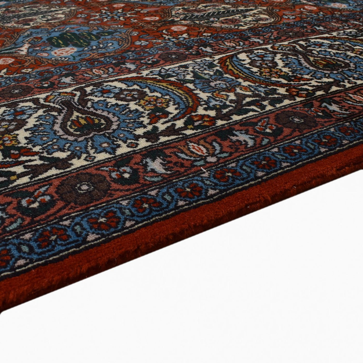 Bakhtiari Rug 285x203cm - Persian Rugs