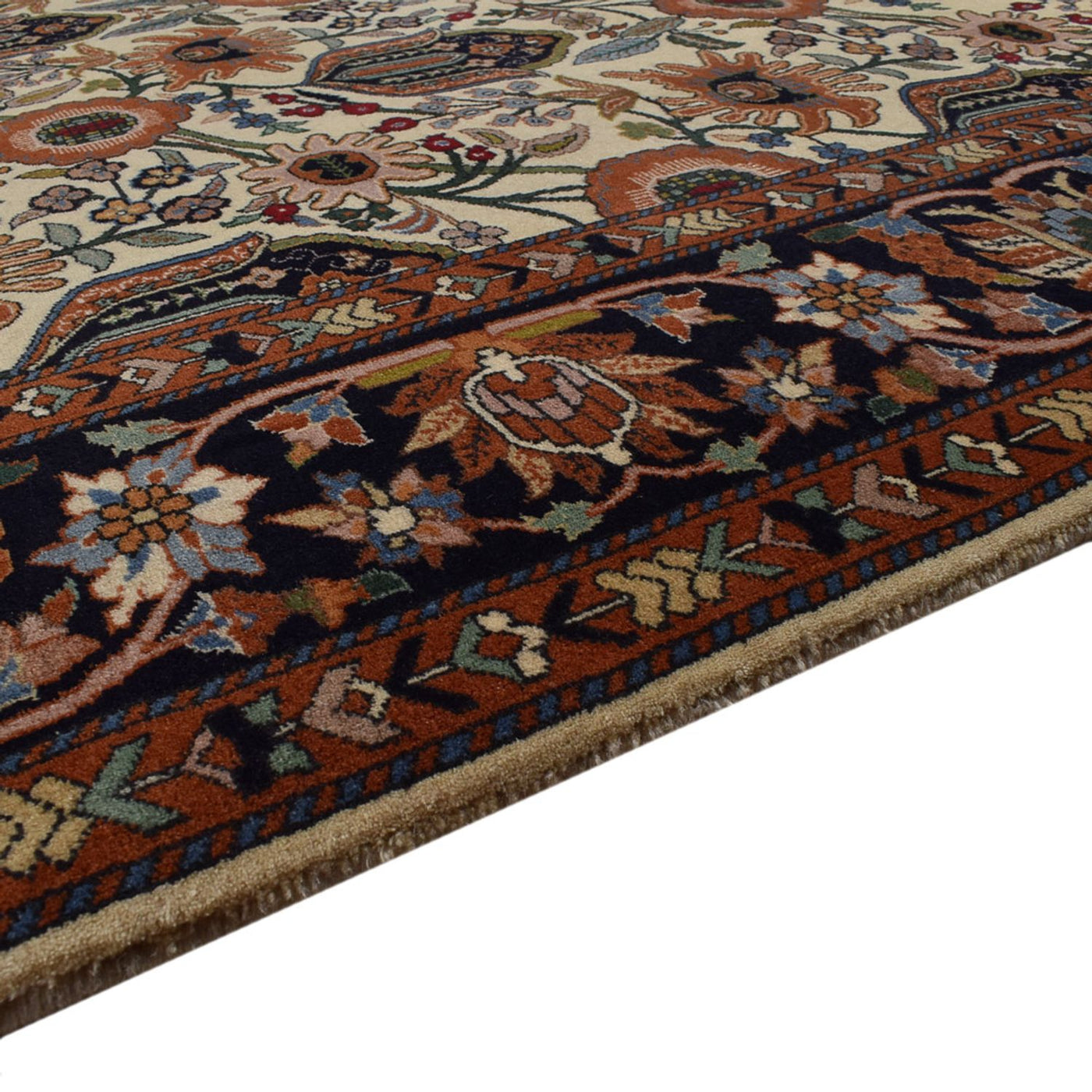 Bakhtiari Rug 290x211cm - Persian Rugs
