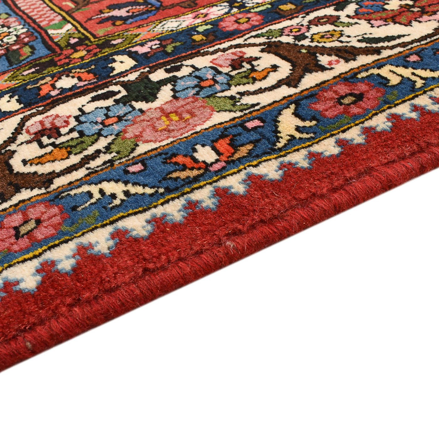 Bakhtiari Rug 200x138cm - Persian Rugs