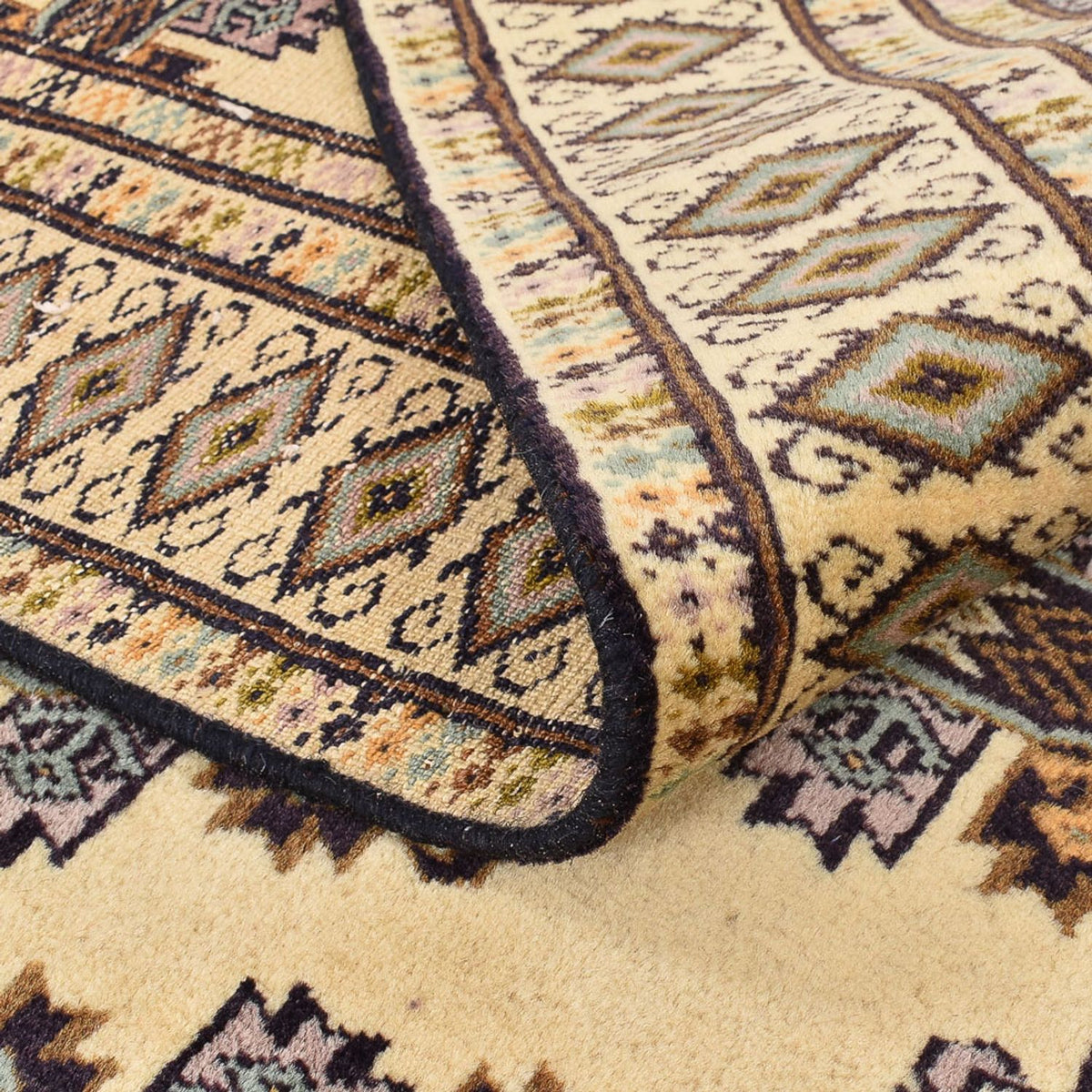 Turkaman Rug - 192 x 119 cm - sand