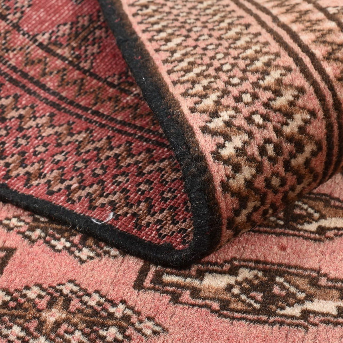 Turkaman Rug - 128 x 90 cm - light red