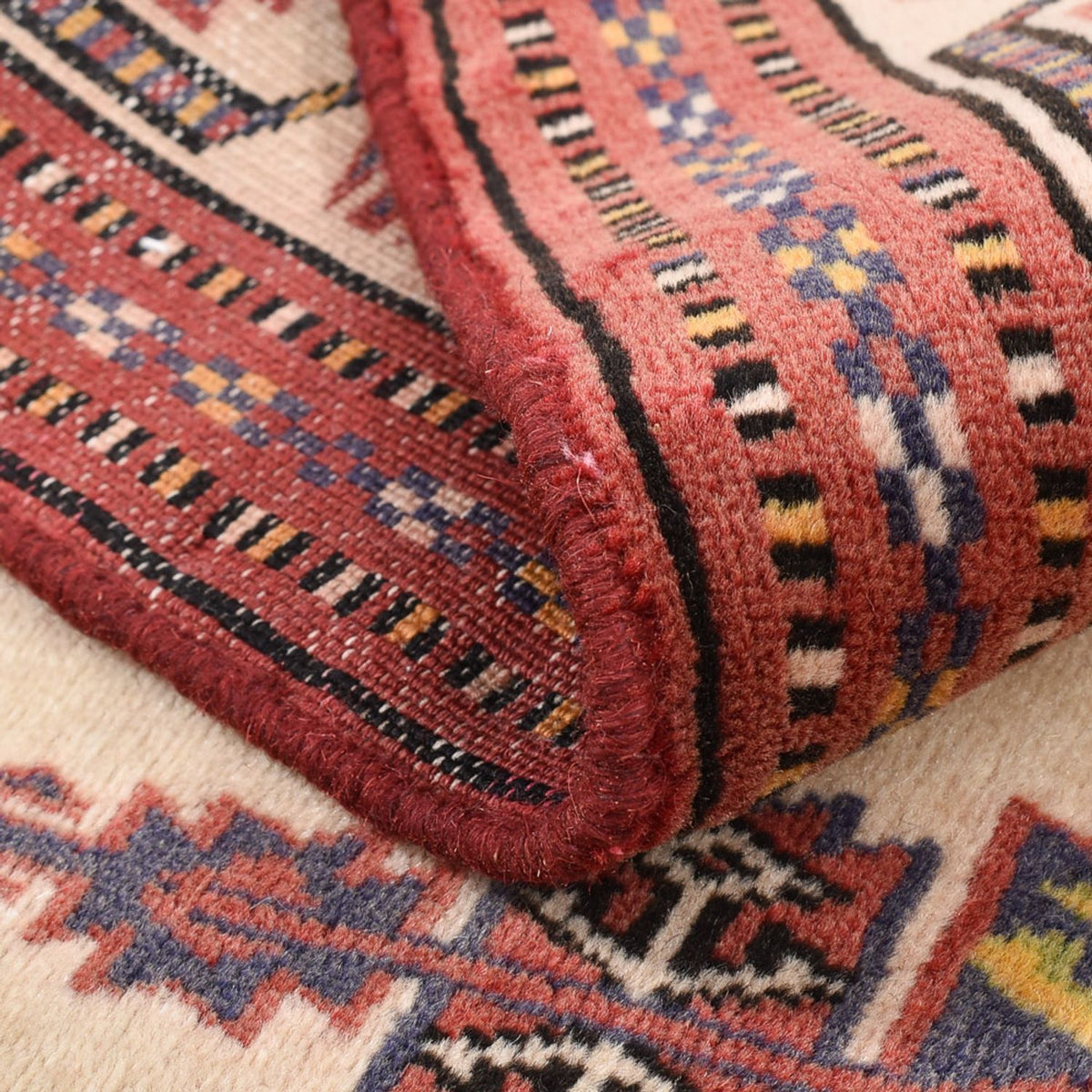 Turkaman Rug - 120 x 92 cm - light red