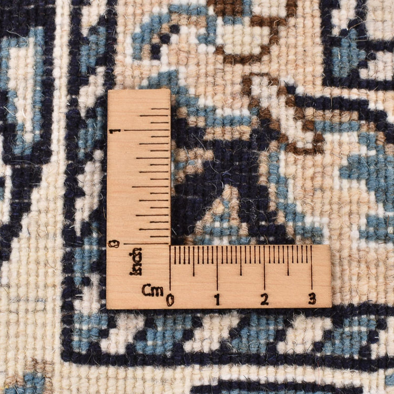 Perser Rug - Nain - 236 x 164 cm - light beige