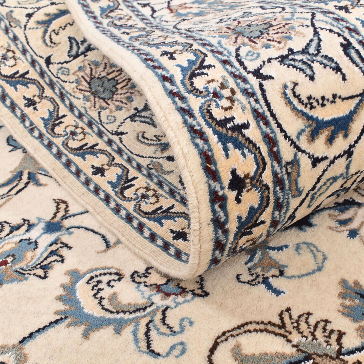 Perser Rug - Nain - 237 x 163 cm - light beige