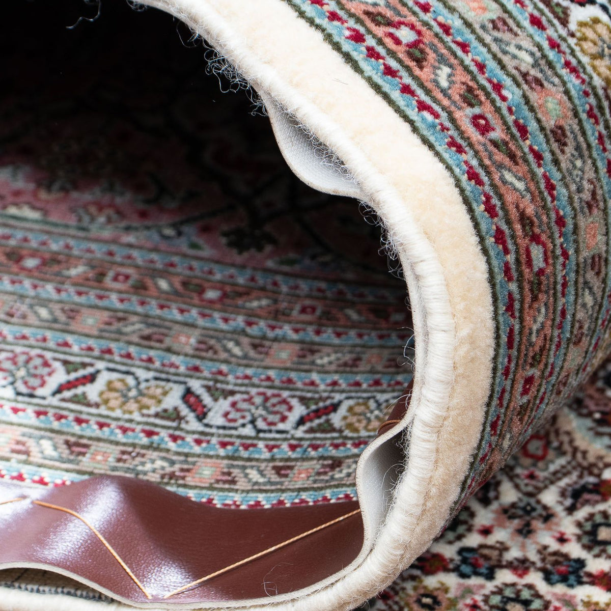 Tabriz Rug 252x300cm - Persian Rugs