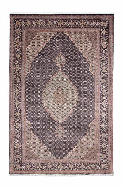 Tabriz Rug 196x303cm - Persian Rugs
