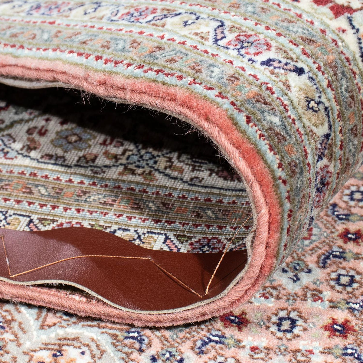 Perser Rug - Tabriz - 292 x 200 cm - light red