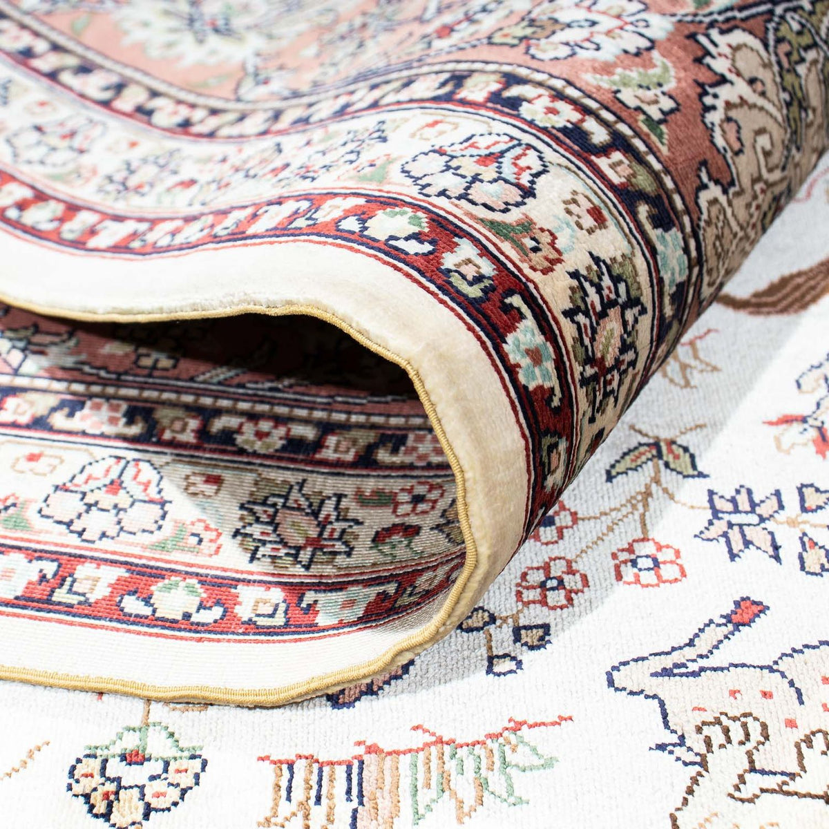 Oriental Rug - Hereke - 244 x 169 cm - beige