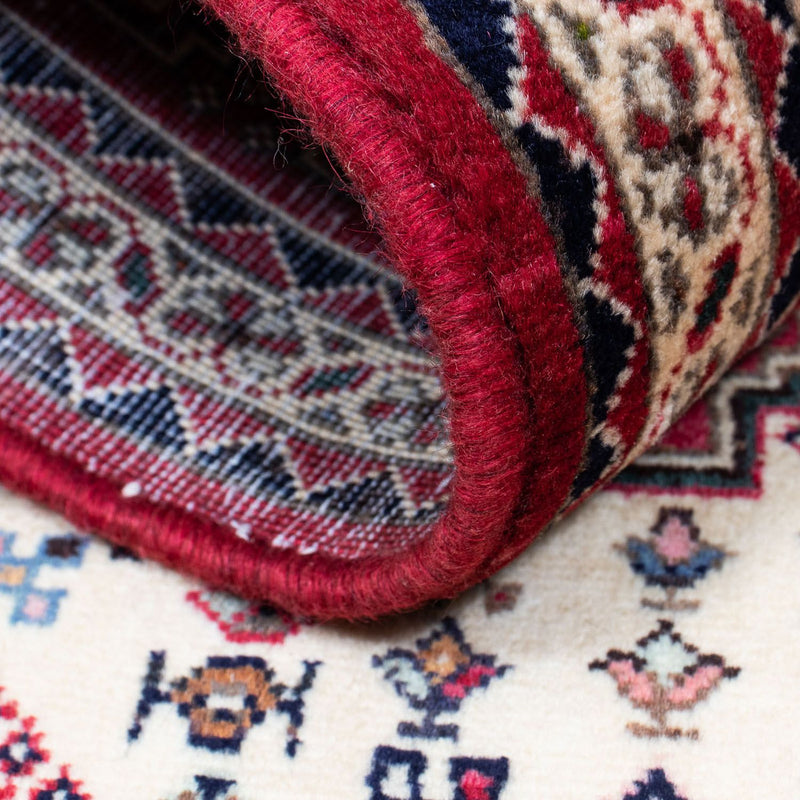 Abadeh Rug 123x75cm - Persian Rugs