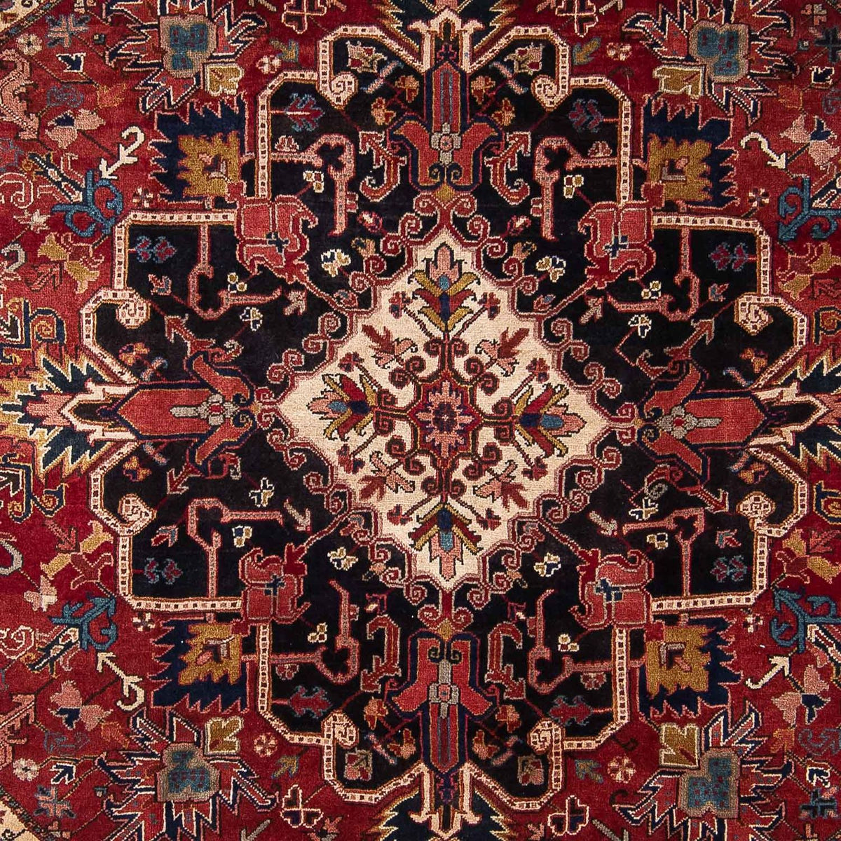 Perser Rug - Nomadic - 326 x 245 cm - dark red