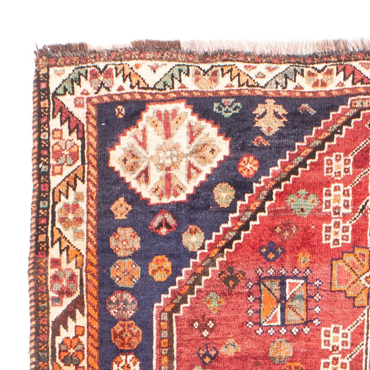 Qashqai Rug 106x157cm - Persian Rugs