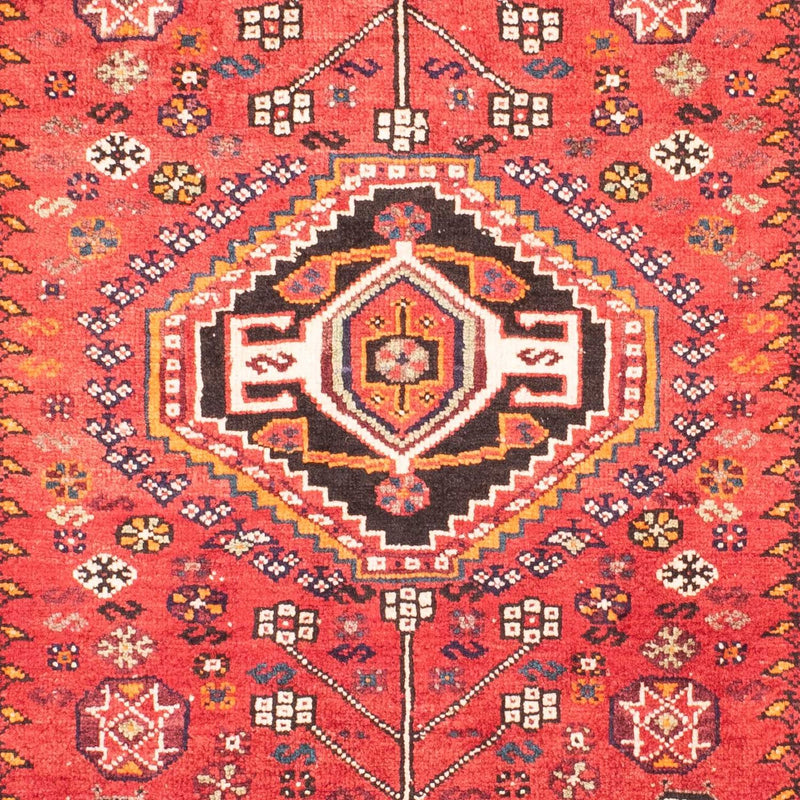 Qashqai Rug 107x166cm - Persian Rugs