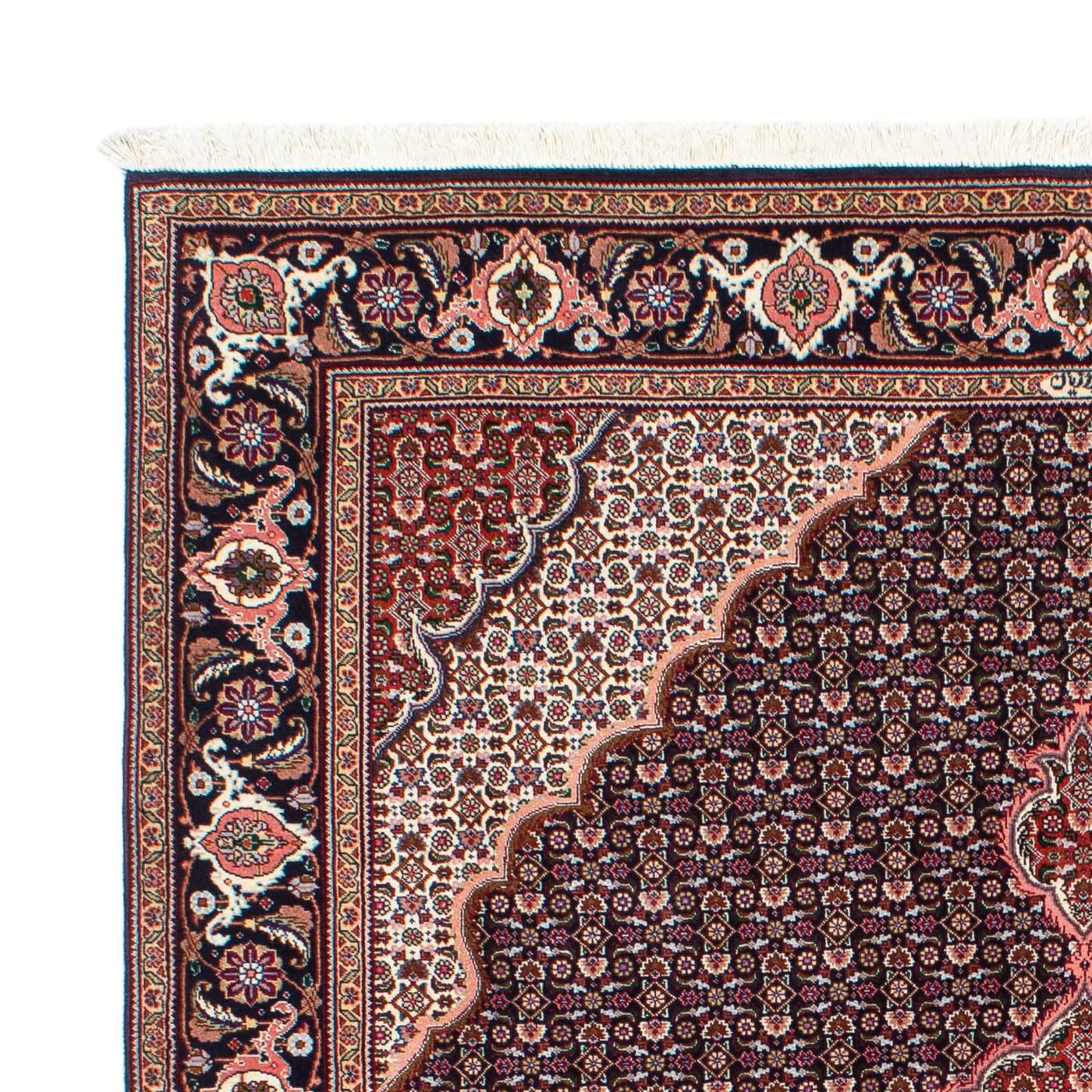 Tabriz Rug 194x154cm - Persian Rugs