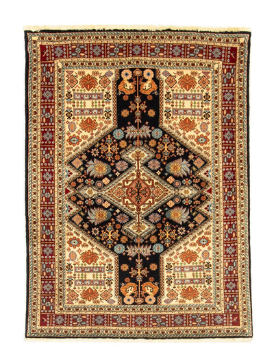 Qashqai Rug 102x138cm - Persian Rugs