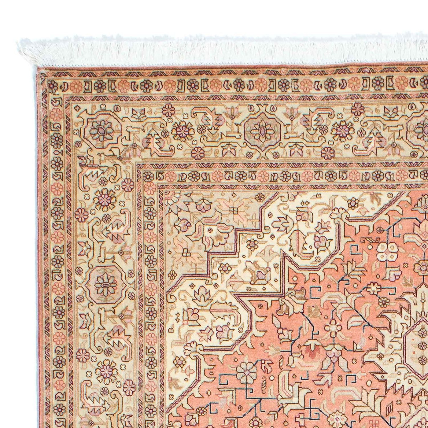 Tabriz - 50 Raj Rug 210x152cm - Persian Rugs