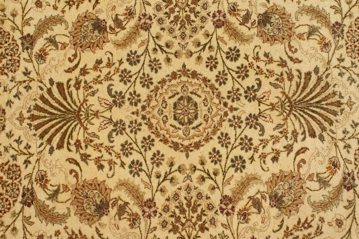 Ziegler Rug - 162 x 123 cm - beige