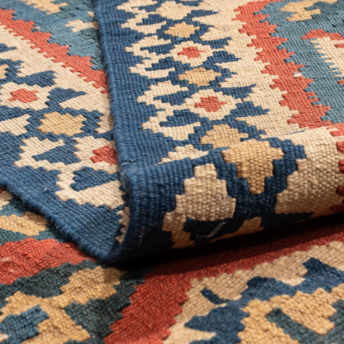 Kelim Rug - Oriental - 213 x 165 cm - dark red