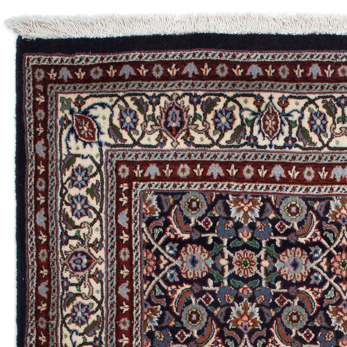 Moud Rug 109x159cm - Persian Rugs