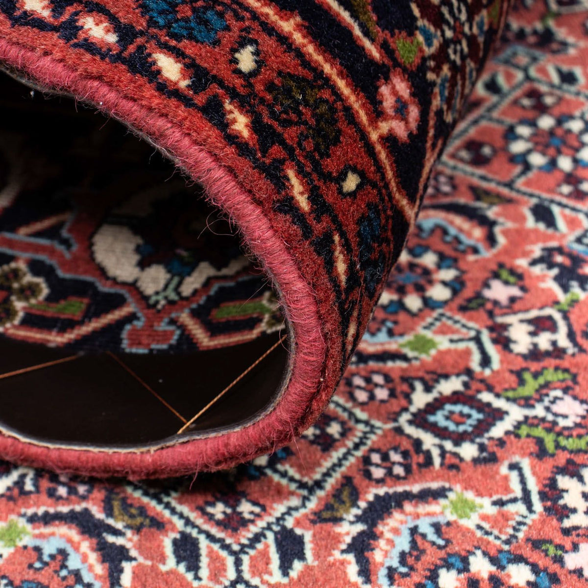 Perser Rug - Bidjar - 235 x 140 cm - red