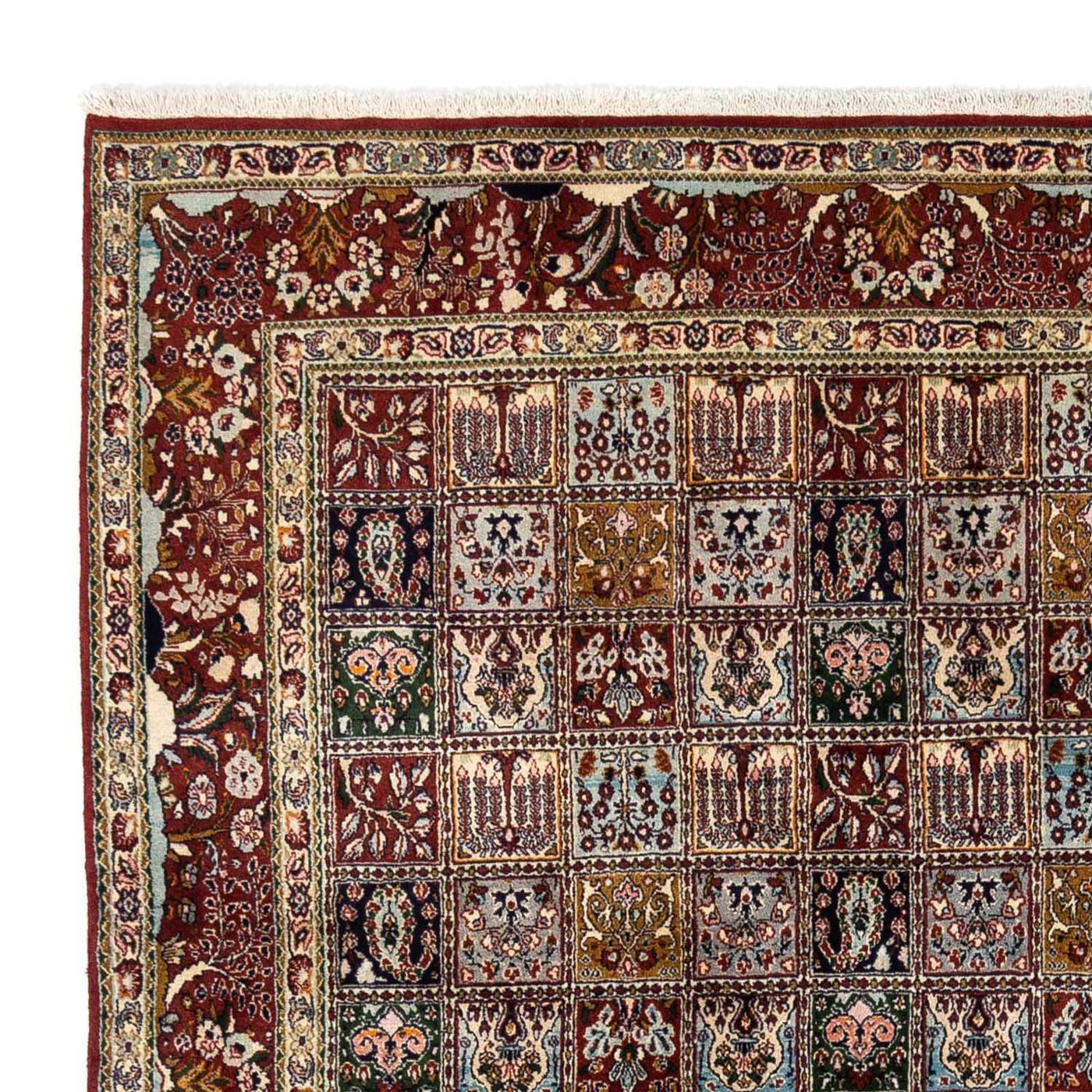 Moud Rug 328x242cm - Persian Rugs