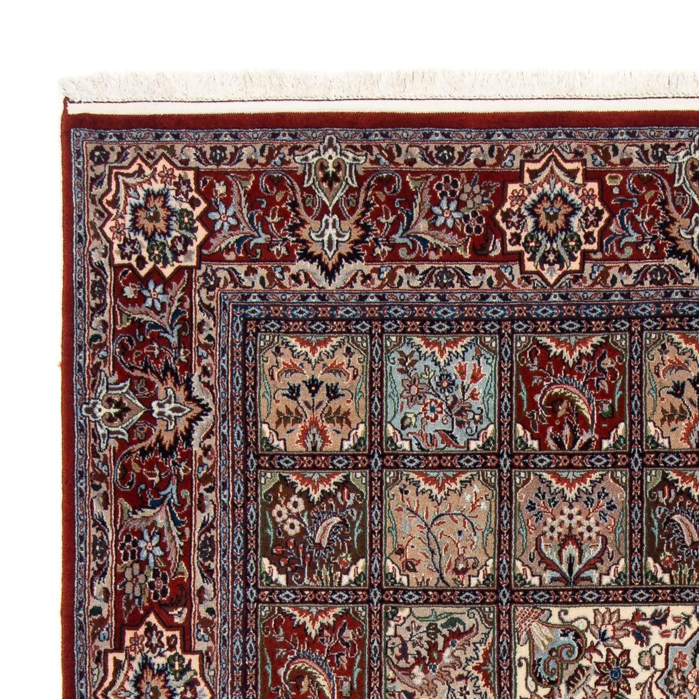 Moud Rug 220x180cm - Persian Rugs