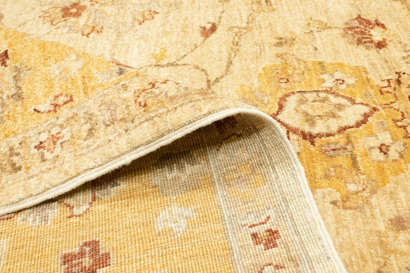Ziegler Rug square  - 209 x 192 cm - beige