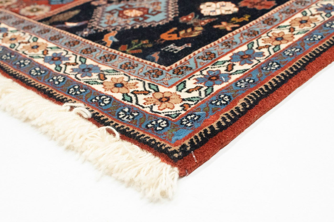 Qashqai Rug 152x112cm - Persian Rugs