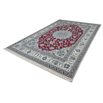 Nain Rug 193x298cm - Persian Rugs