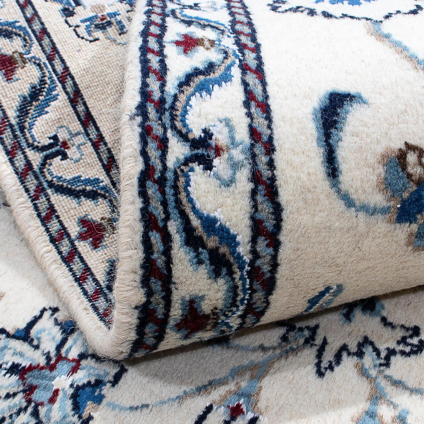 Nain Rug 142x89cm - Persian Rugs