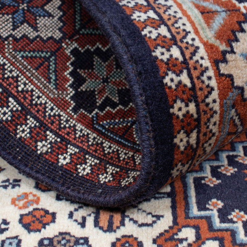 Yalameh Rug 147x102cm - Persian Rugs