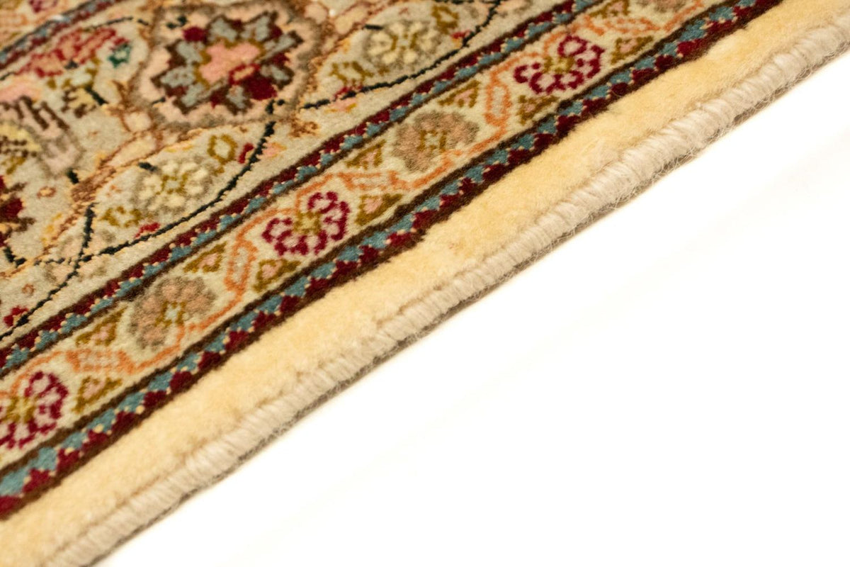Tabriz - 50 Raj Rug 100x154cm - Persian Rugs