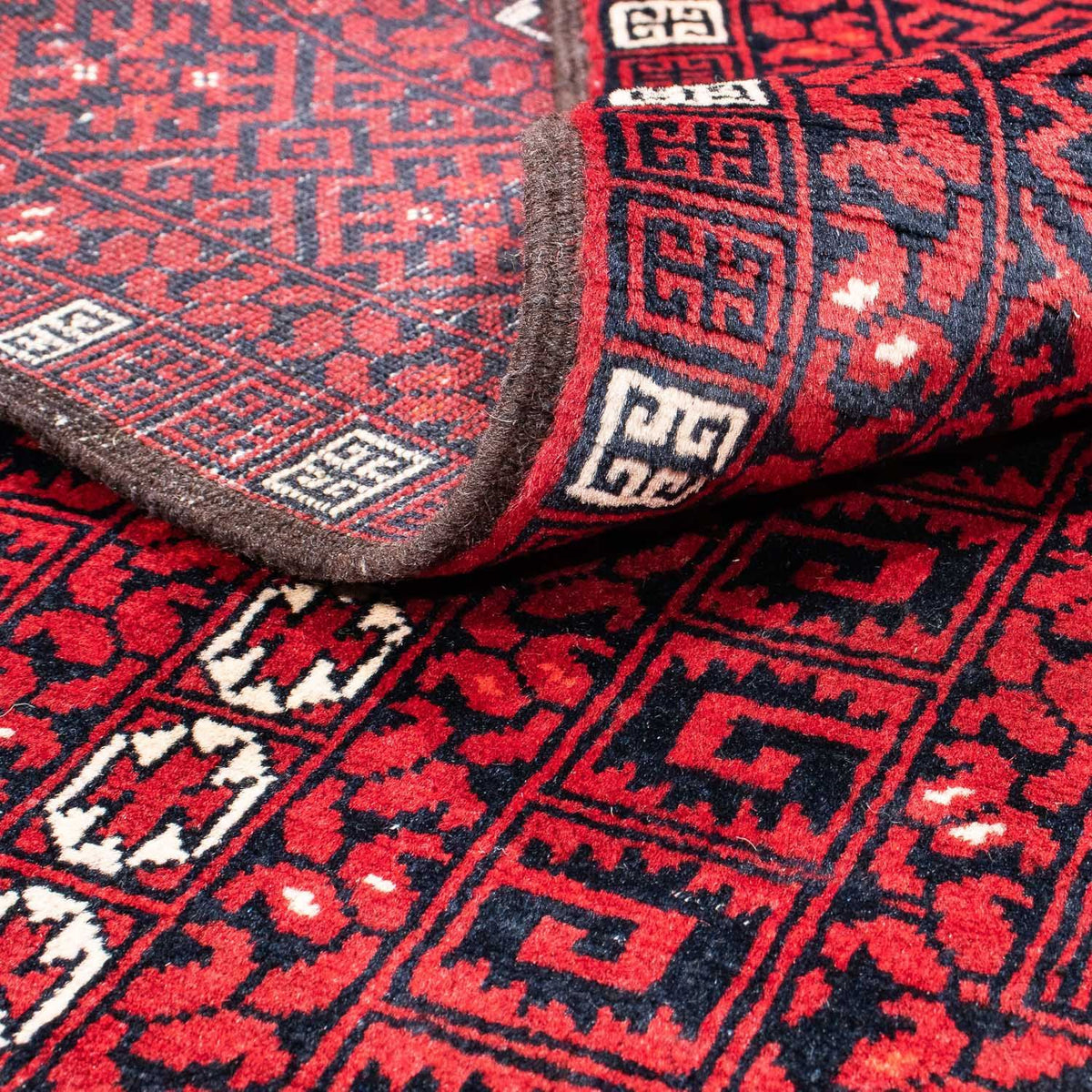 Turkaman Rug - 246 x 159 cm - dark red