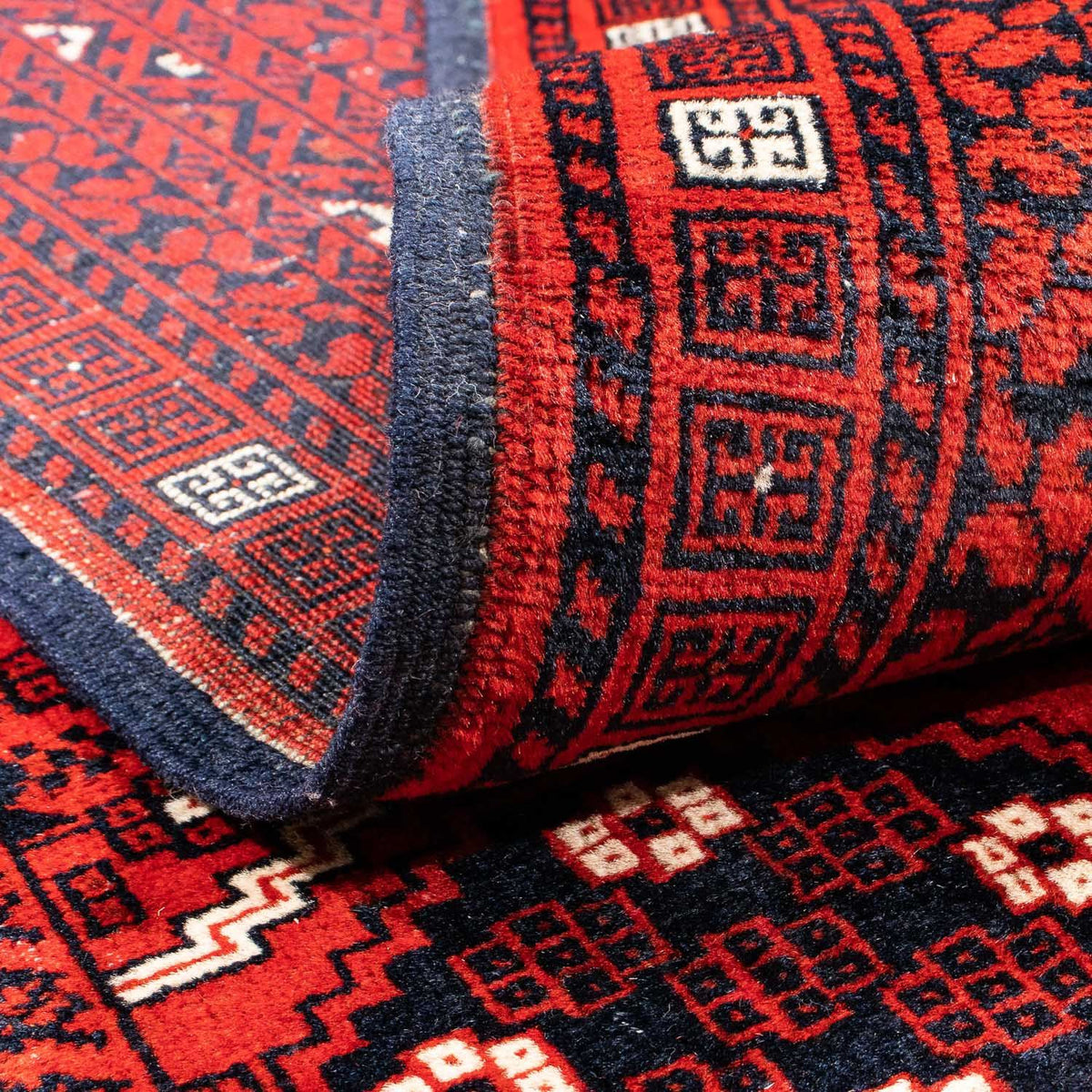 Turkaman Rug - 243 x 160 cm - dark red