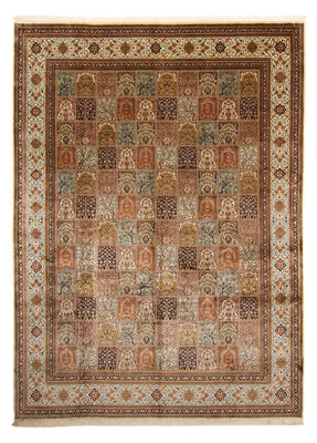 Nepal Rug - 386 x 305 cm - multicolored