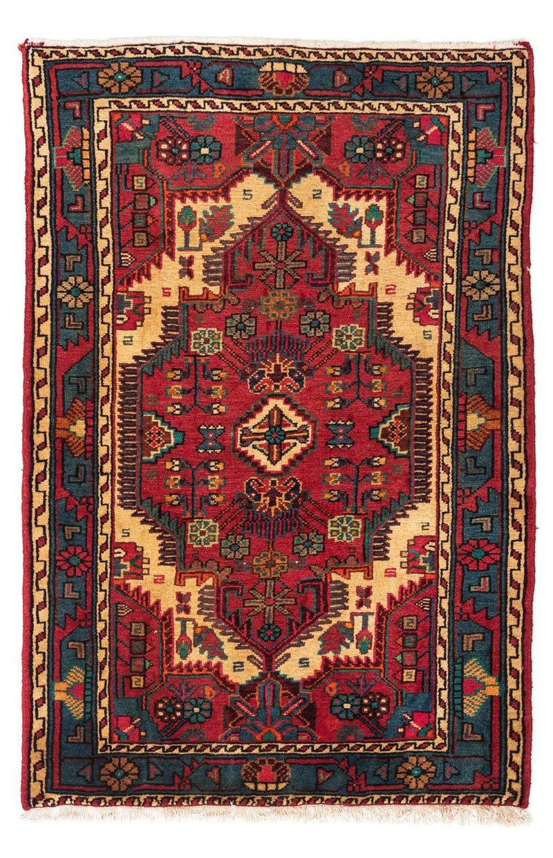 Tuserkan Rug 122x84cm - Persian Rugs