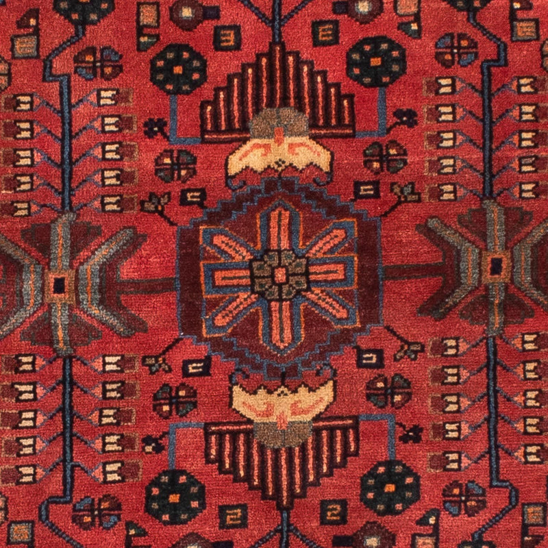 Hosseinabad Rug 230x136cm - Persian Rugs