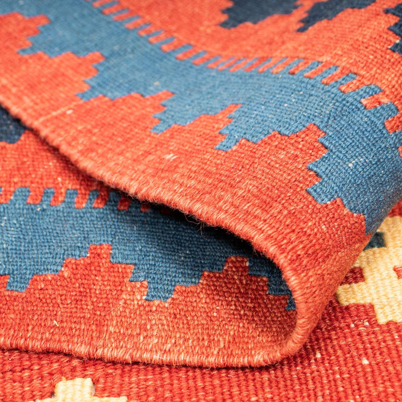 Kelim Rug - Oriental - 307 x 199 cm - red