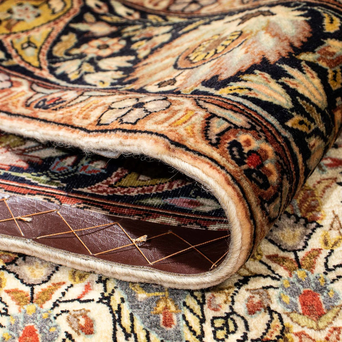 Silk Rug - Ghom Silk - Premium - 195 x 135 cm - light beige