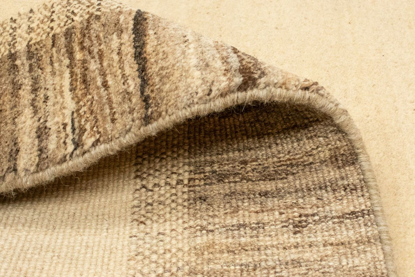 Indo Gabbeh Rug 246x159cm - Wool Rug