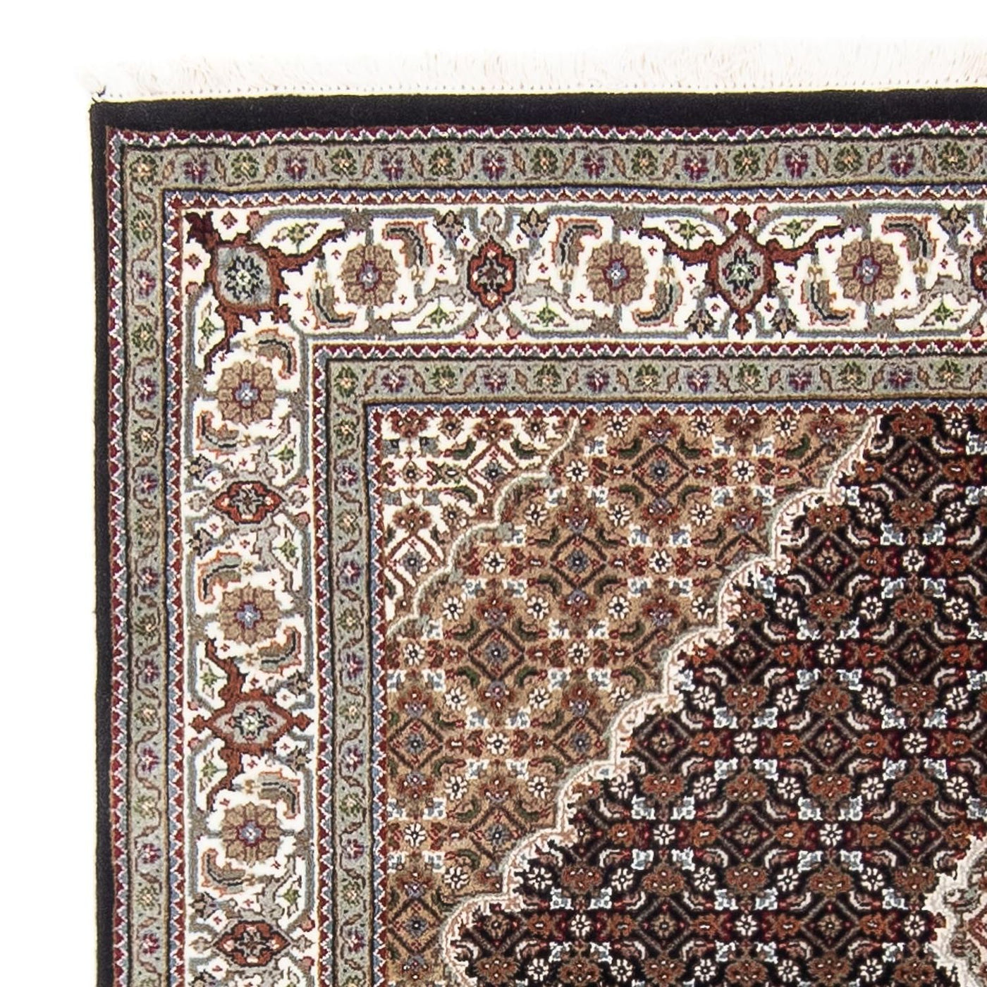 Tabriz Rug 202x138cm - Persian Rugs