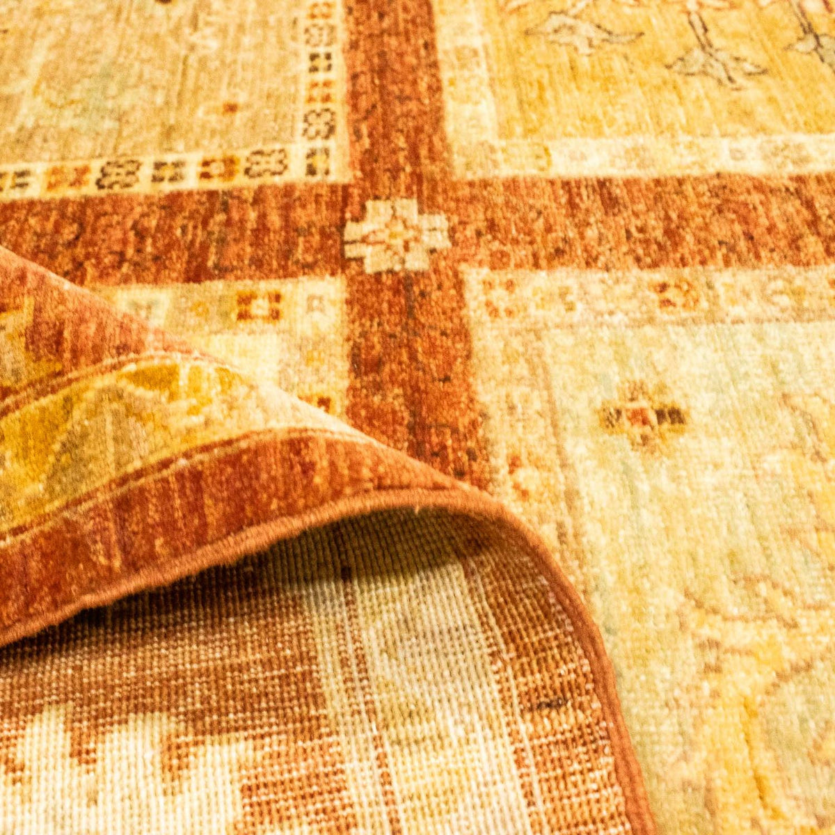 Ziegler Rug - 246 x 192 cm - rust