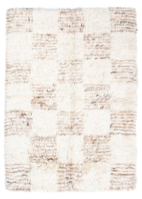High-Pile Rug - 243 x 172 cm - beige