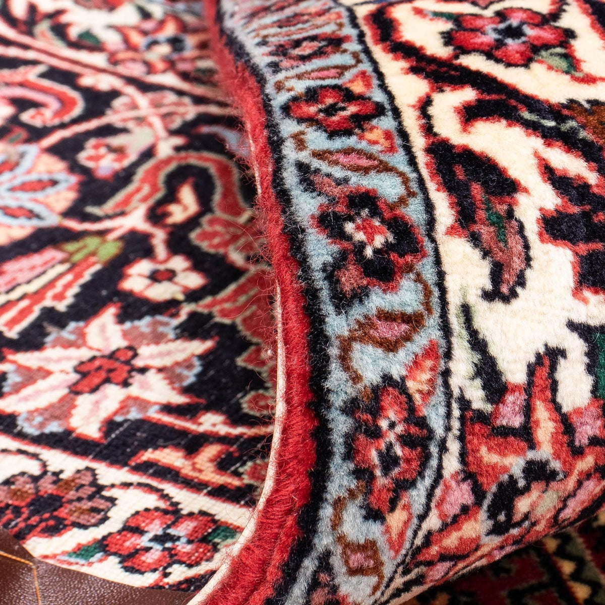 Perser Rug - Bidjar - 300 x 252 cm - light red