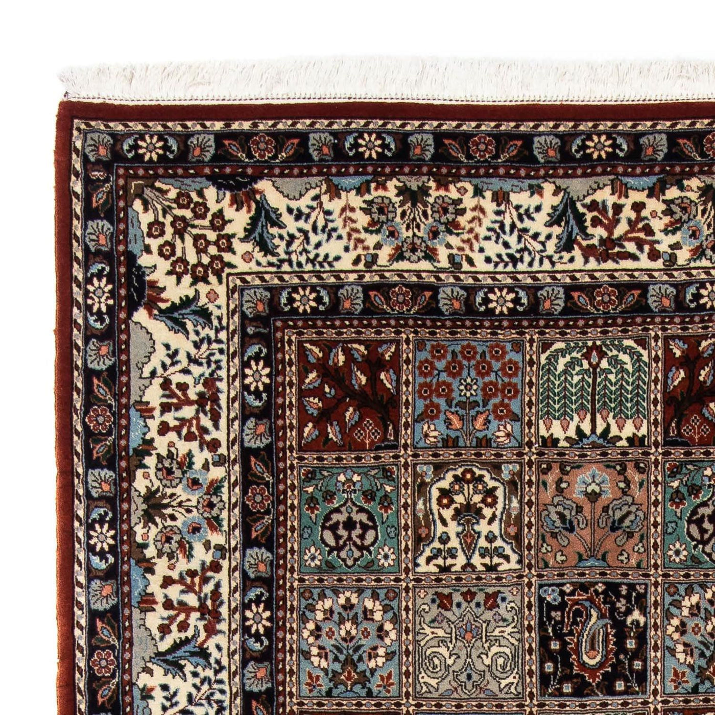 Moud Rug 239x178cm - Persian Rugs