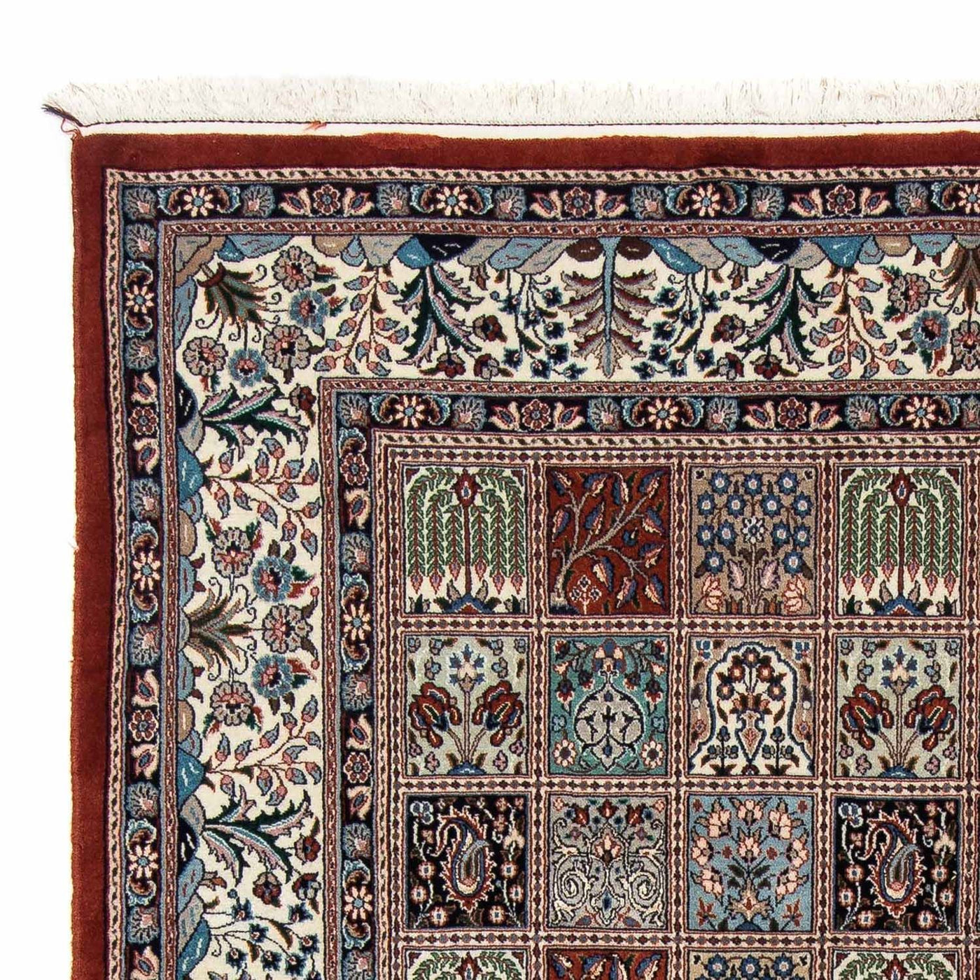 Moud Rug 229x178cm - Persian Rugs