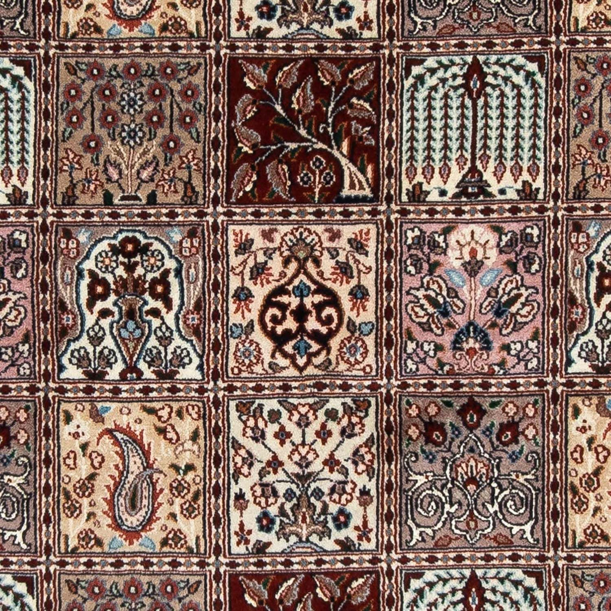 Perser Rug - Classic - 236 x 184 cm - multicolored