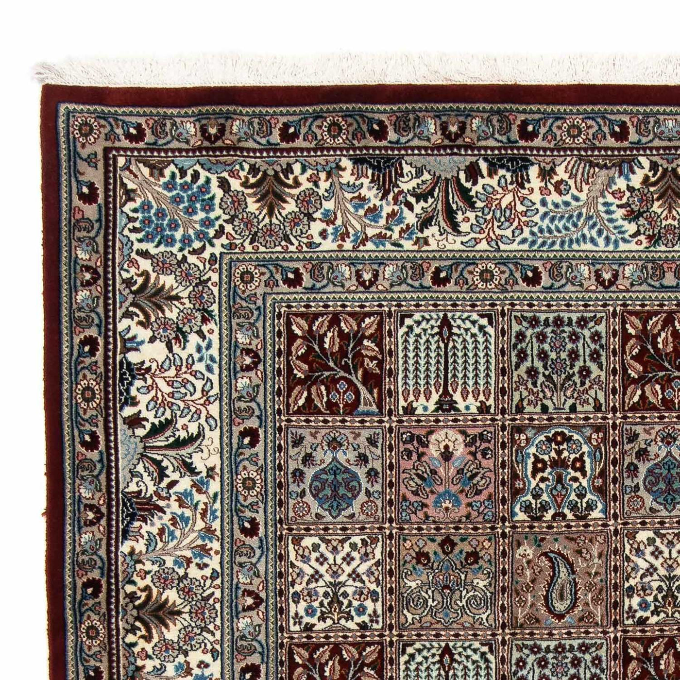 Moud Rug 229x182cm - Persian Rugs