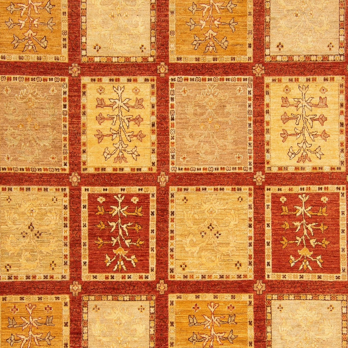 Ziegler Rug - 364 x 242 cm - red