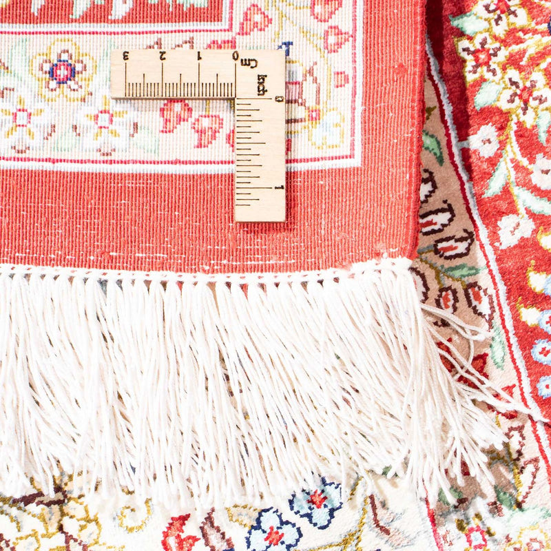 Qom Rug 158x103cm - Persian Rugs