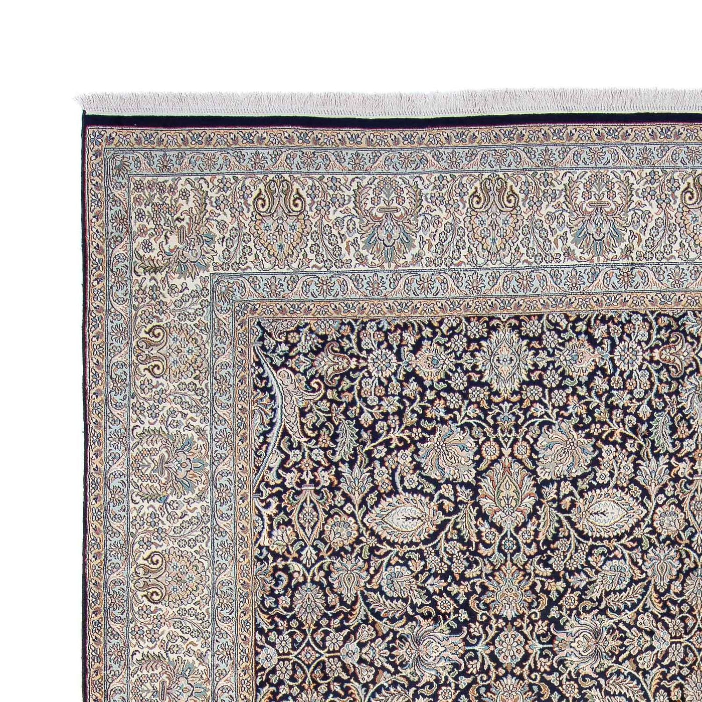 Kaschmar Rug 312x242cm - Persian Rugs